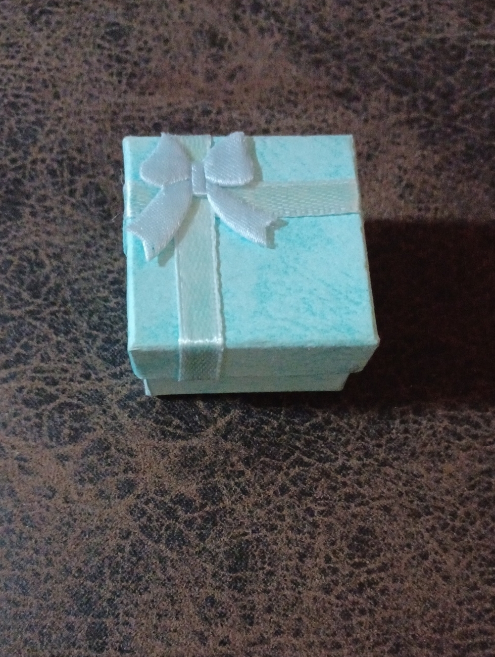 $4 Add-on Light Blue Gift Box with Ribbon - Jewelry Display Or Presentation